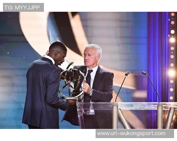 巴黎本轮法甲大名单公布登贝莱与K77领衔出战内维斯法比安因伤缺席