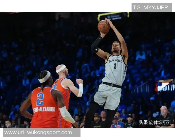 周五竞彩篮球焦点对决：勇士与马刺再战谁能笑到最后