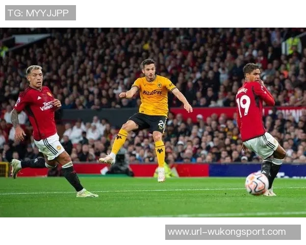 曼联对阵英超中游球队表现失常全胜强队却难敌弱旅