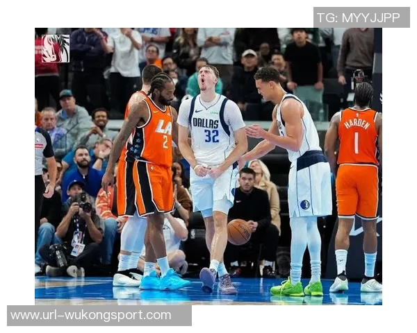 弗拉格创个人新高29分乐福三分火力全开助队击败勇士