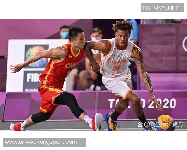 男篮首发阵容调整高诗岩程帅澎朱俊龙小曾周琦力争胜利