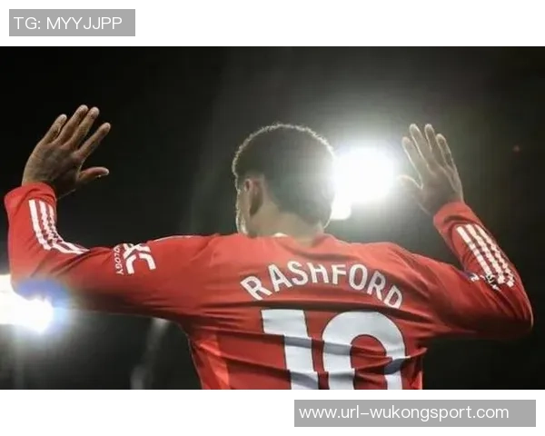 埃利奥特安德森荣膺诺丁汉森林九月最佳球员连续两月获此殊荣