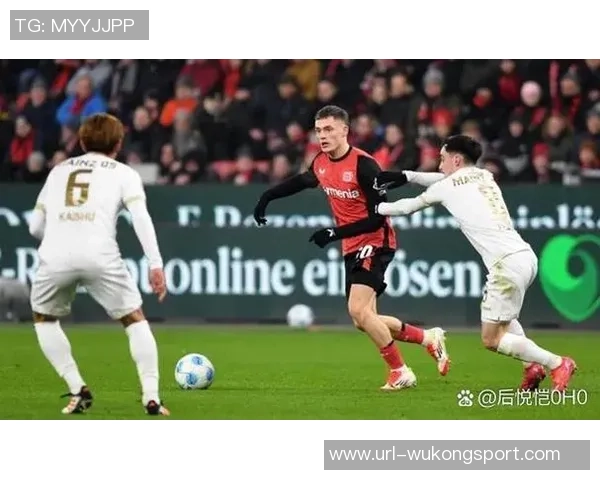 心情如过山车起伏不定日本球员从严肃到欢笑瞬间转变